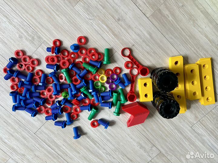 Конструктор пластиковый большой