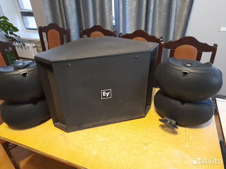 Сабвуфер и колонки EV