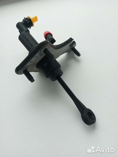 Цилиндр сцепления главный Solaris