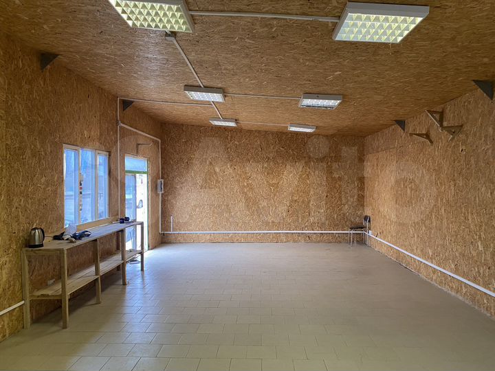 Производство, 100 м²