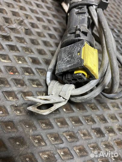 Датчик ABS Volvo FH4 21296849