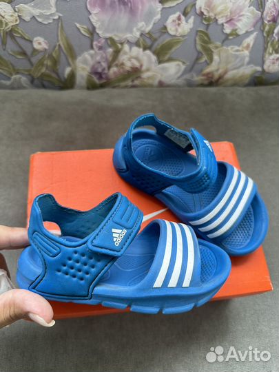 Сандалии Adidas
