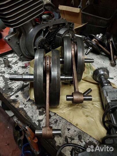 Коленвал Иж - Планета