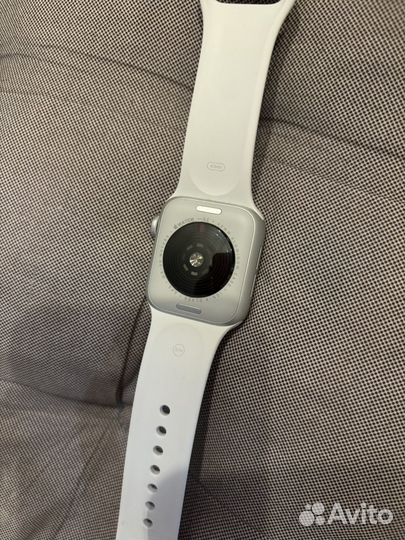 Apple watch se 2-го поколения