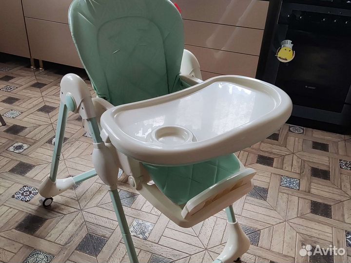 Стульчик для кормления carello