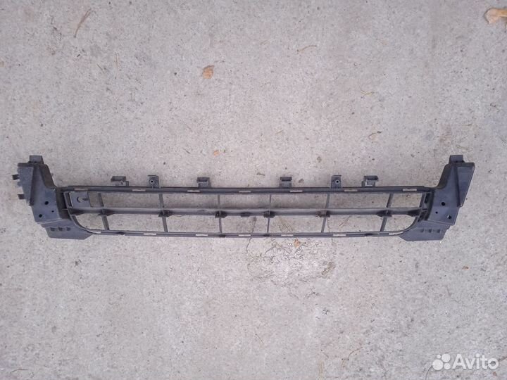 Решетка бампера нижняя Opel Vectra C
