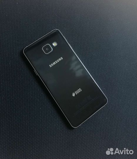Телефон Samsung galaxy a3