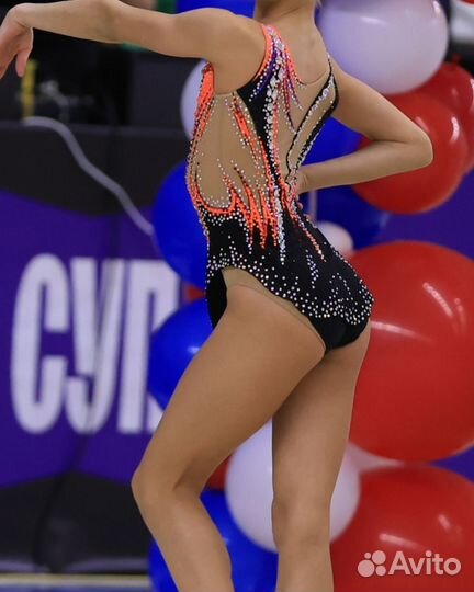 Купальник для художественной гимнастики