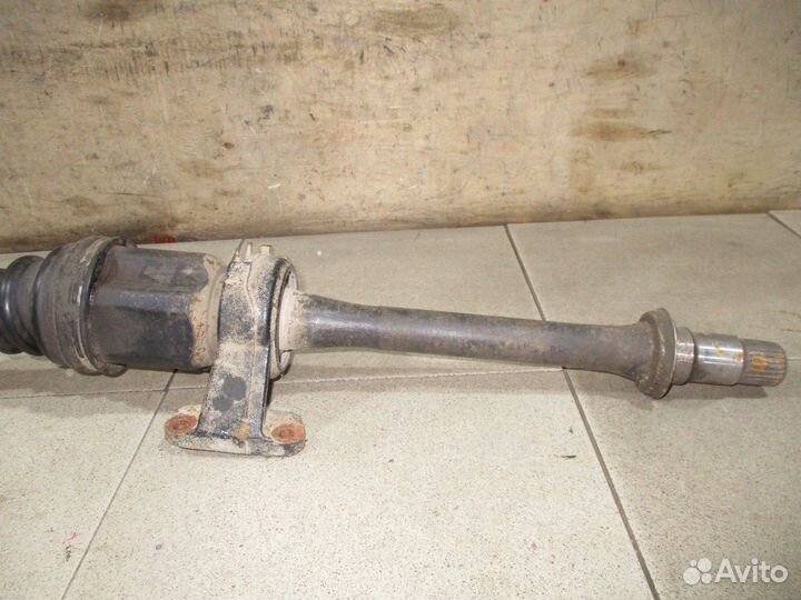 Полуось передняя правая Toyota Camry 40