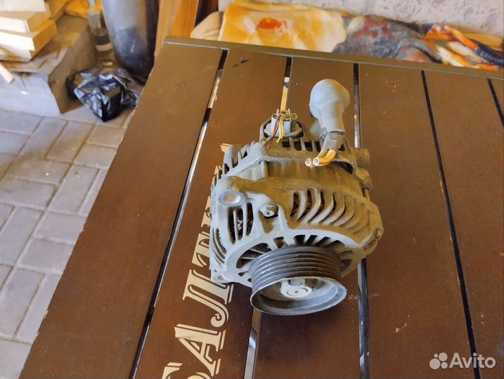 Генератор на mitsubishi Outlander