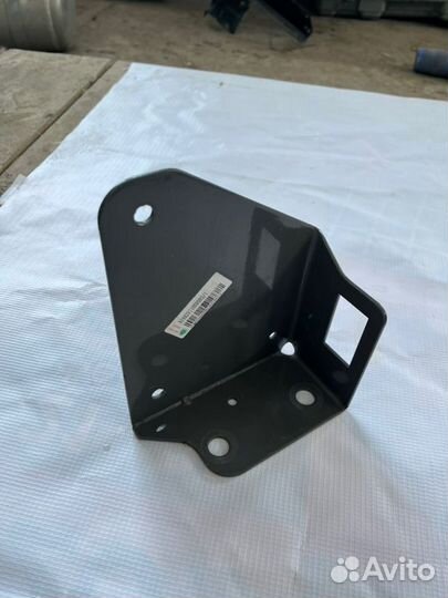 Кронштейн крыла Sitrak C7H MAX MC13.48-50 2023