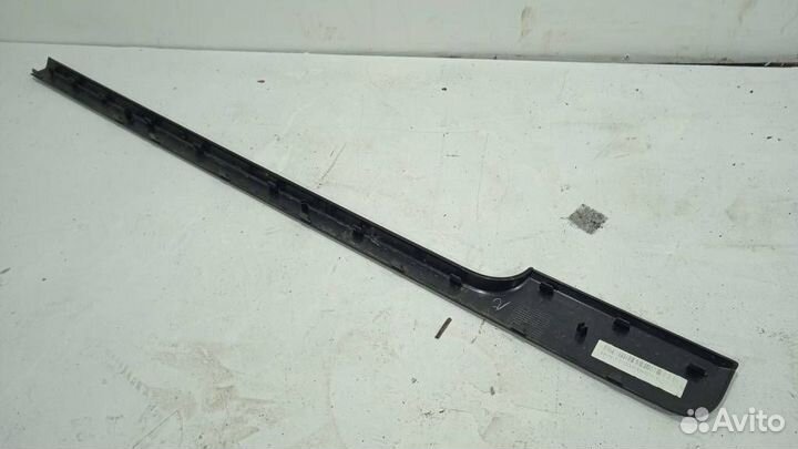 Молдинг двери передней левой Land Rover Range Rover Vogue 4 L405