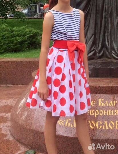 Нарядное платье