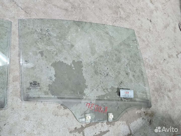 Стекло двери заднее правое kia Rio 2 2005-2011