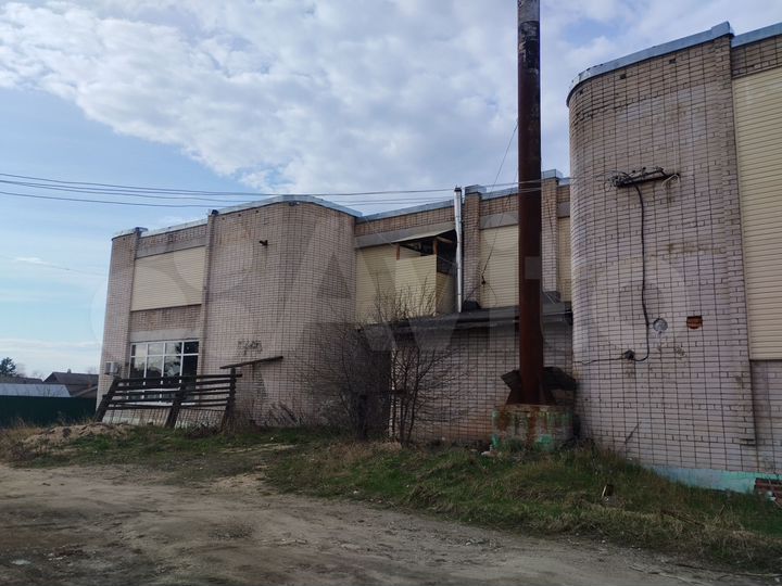 Свободного назначения, 700 м²