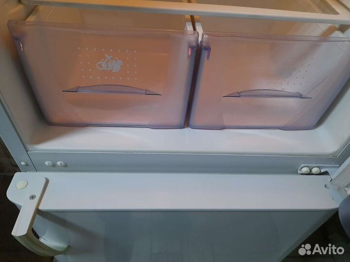 Холодильник Бирюса 131к