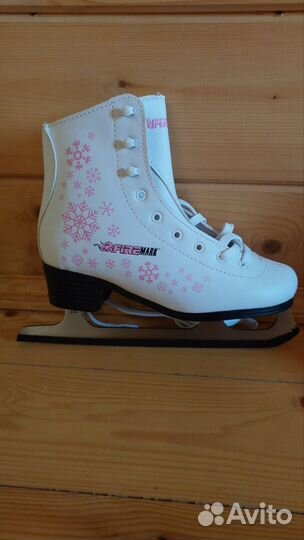 Коньки фигурные