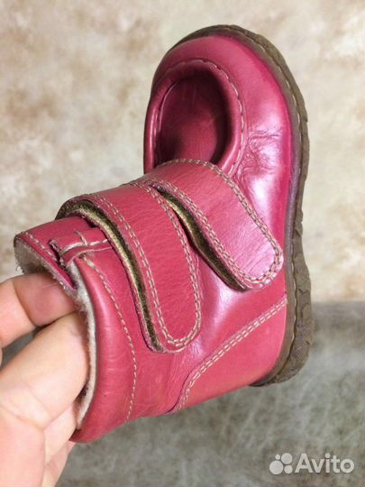 Ботинки натуральная кожа 24 новые