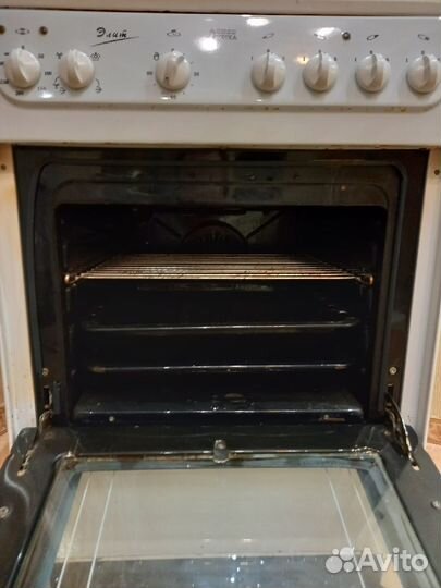 Электроплита стеклокерамика с 4-мя конф