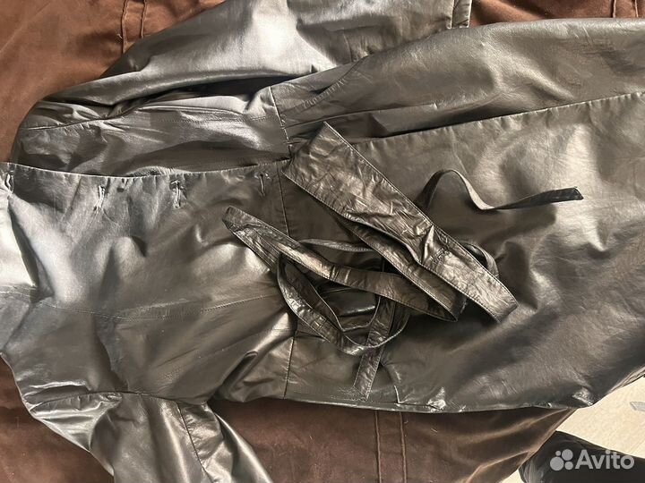 Кожаный плащ женский