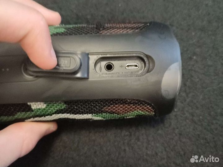 Беспроводная блютуз колонка jbl flip4