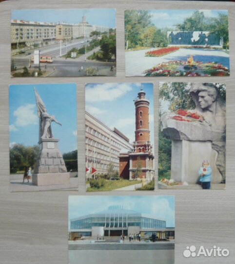 Открытки и почтовые карточки из СССР