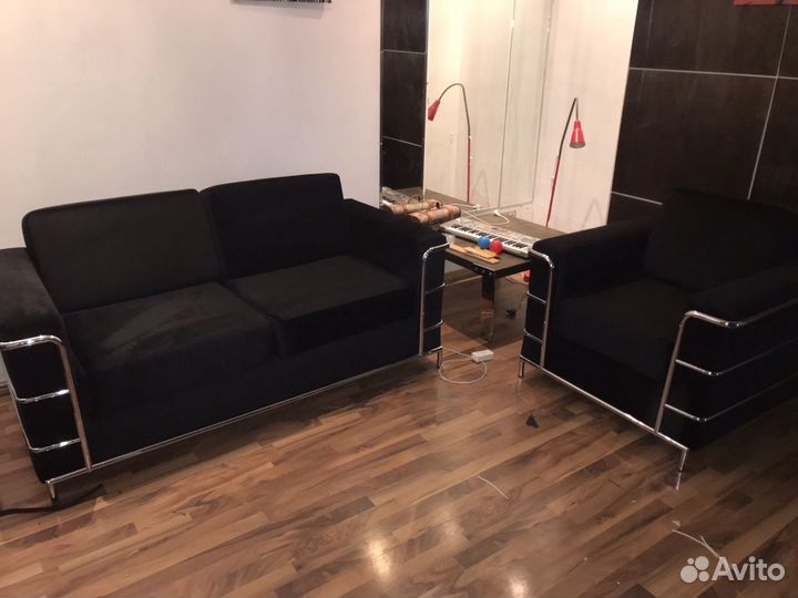 Перетяжка мягкой мебели