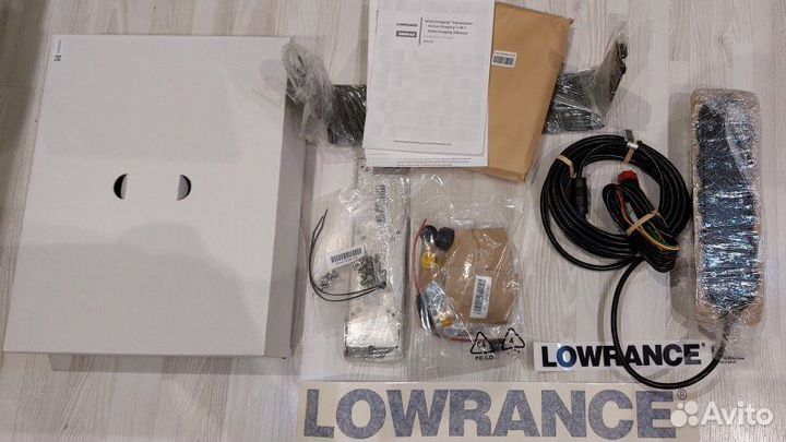 Lowrance HDS 12 live + датчик active imaging 3-in