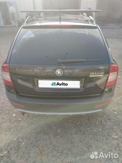 Skoda Octavia Scout 1.8 МТ, 2010, 328 000 км