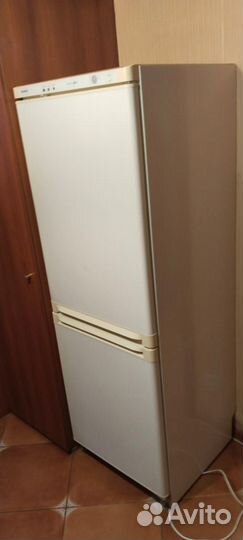 Немецкий холодильник Siemens