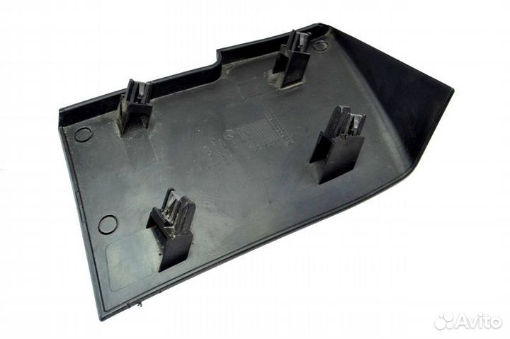 Пластиковая крышка торпеды mercedes-benz Actros MP