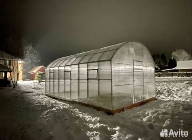 Теплица Усиленная с поликарбонатом