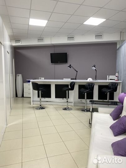 Аренда для мастера маникюра/педикюра