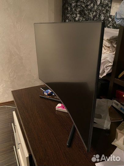 Монитор 4k Samsung 32 изогнутый