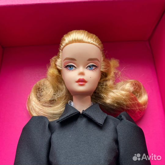 Кукла barbie silkstone best in black