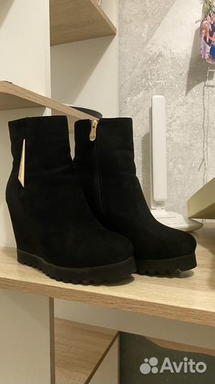 Полусапожки женские зимние 37