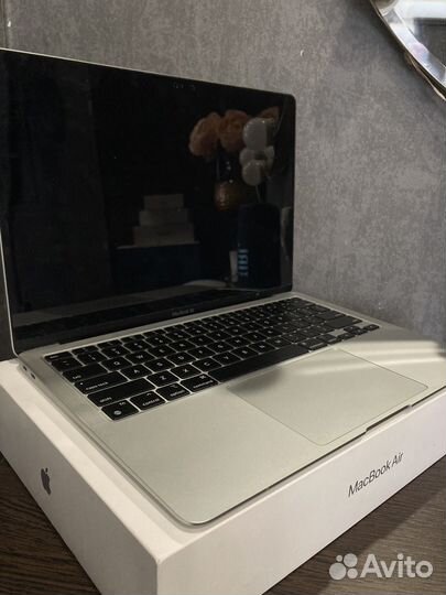 Apple MacBook pro 13 2022 m2 512