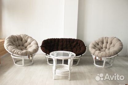 Диван Мамасан 23/02 со светлой подушкой