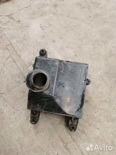 Корпус воздушного фильтра ваз