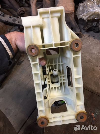 Хундай Солярис ручка-рычаг МКПП