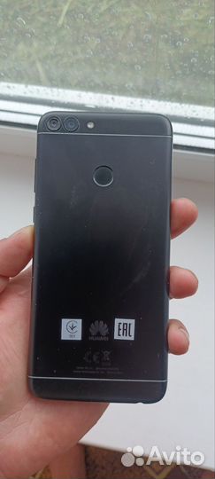 HUAWEI P Smart, 3/32 ГБ