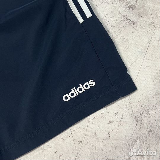 Шорты Adidas размер XL