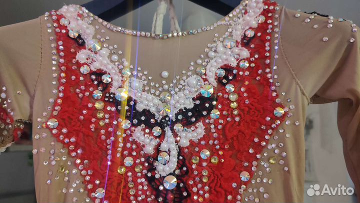 Купальник для художественной гимнастики