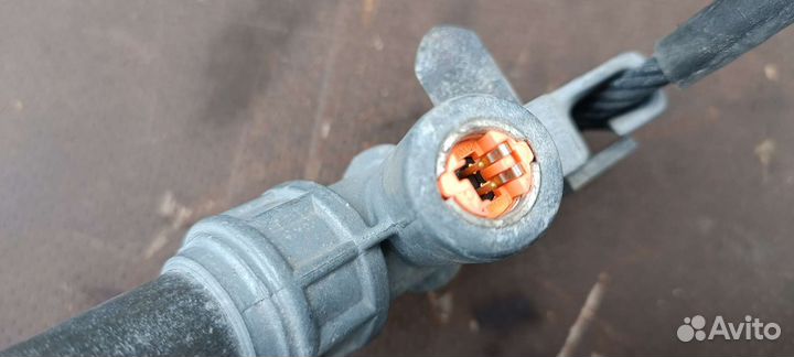 Ремень безопасности передний правый Рено Меган 2