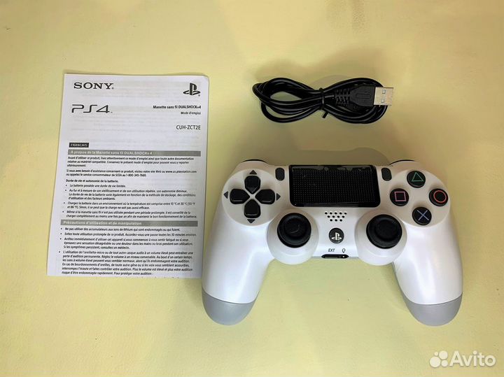 Джойстик Dualshock 4 белый