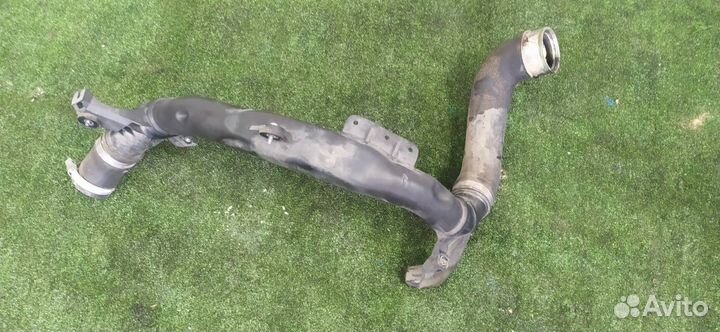 Патрубок интеркулера Volkswagen Tiguan 4Motion