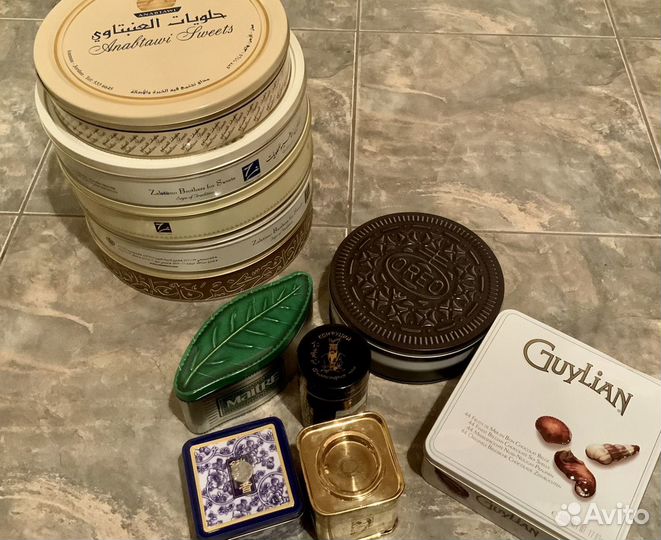 Коробки жестяные