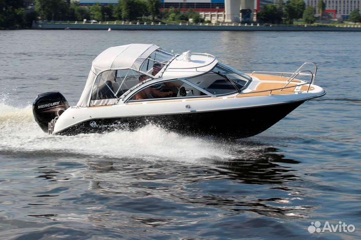 Катер Phoenix 600 HT