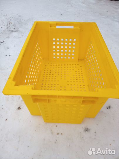 Ящик пластиковый