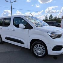 Opel Combo Life 1.5 MT, 2020, 54 000 км, с пробегом, цена 2 082 000 руб.